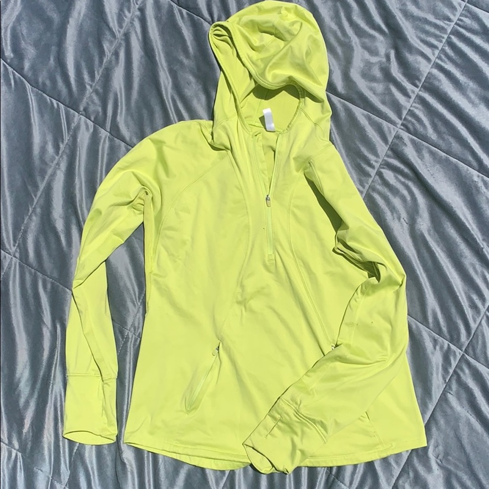 Gap Fit hooded exercise shirt